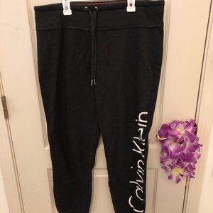CALVIN KLEIN sweatpants